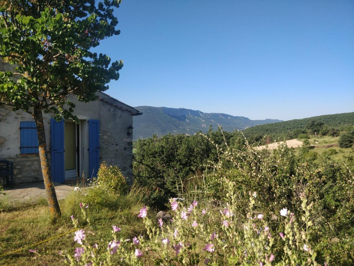 Le Castelet-Arzeliers Acomodação com café da manhã Laragne-Monteglin Exterior foto